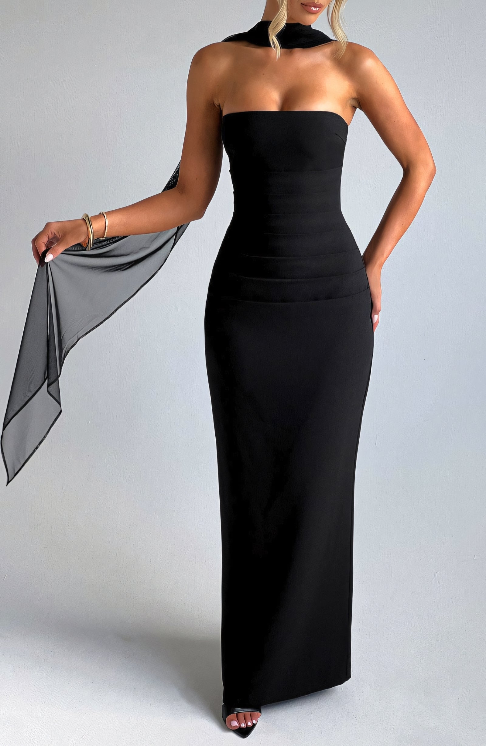 ARIA MAXI DRESS - BLACK