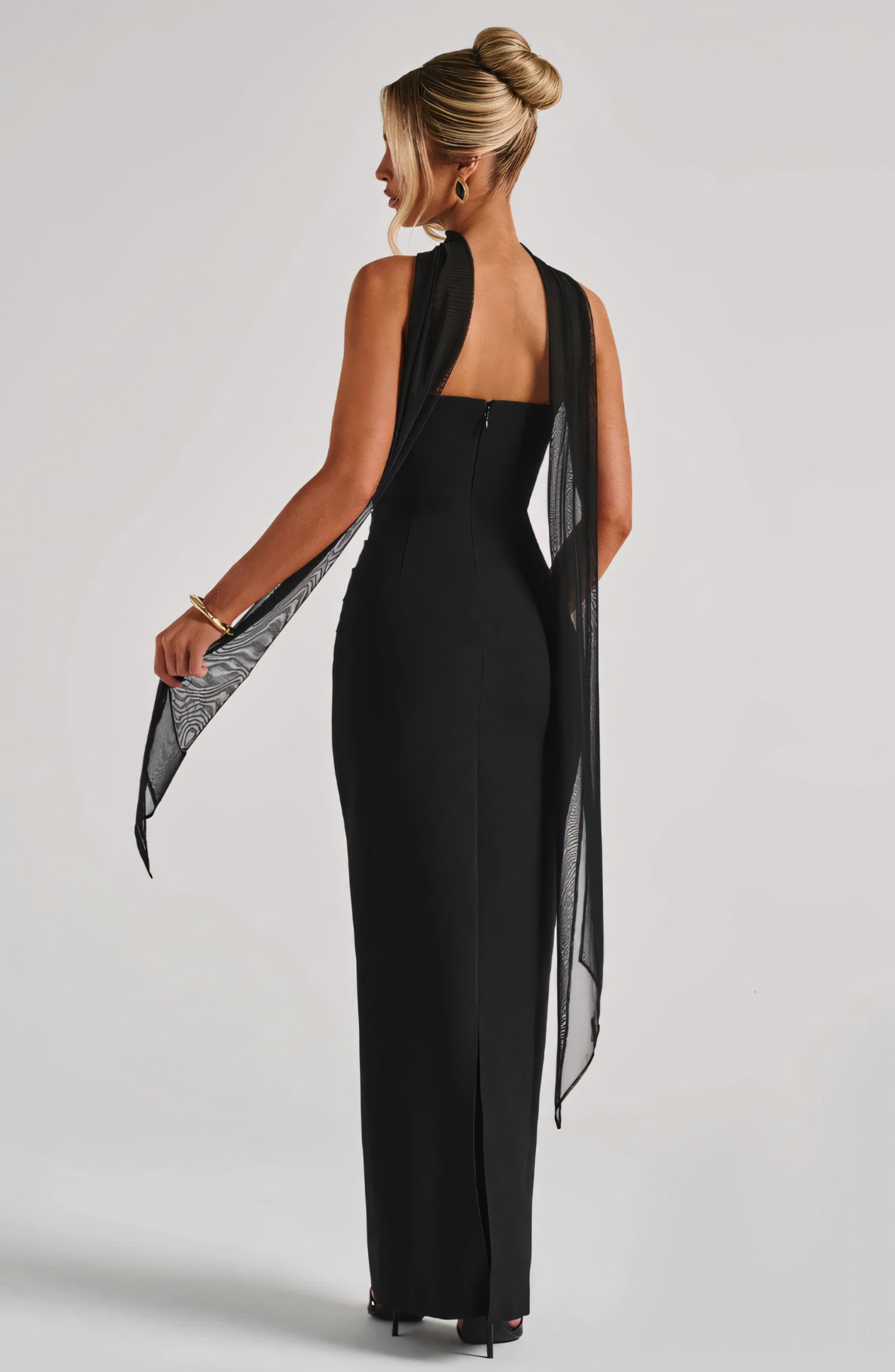 ARIA MAXI DRESS - BLACK