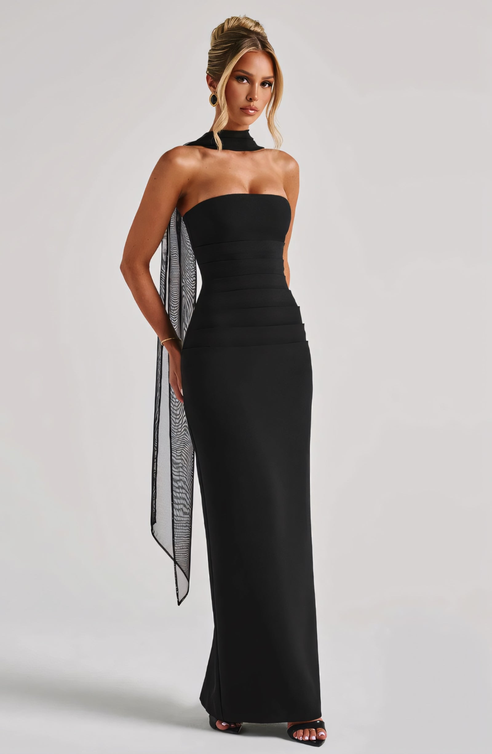 ARIA MAXI DRESS - BLACK